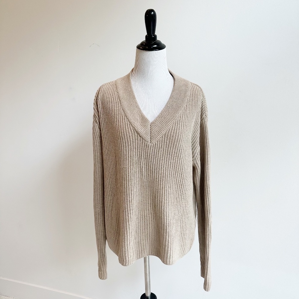 Pact | Organic Cotton/Wool V-Neck Sweater | Tan | M